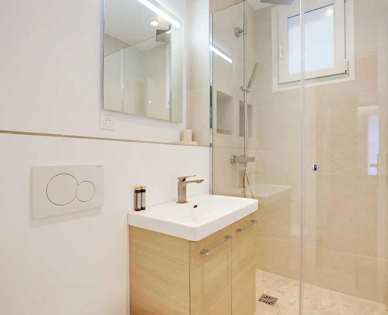 Charming -1br-2p- Batignolles *