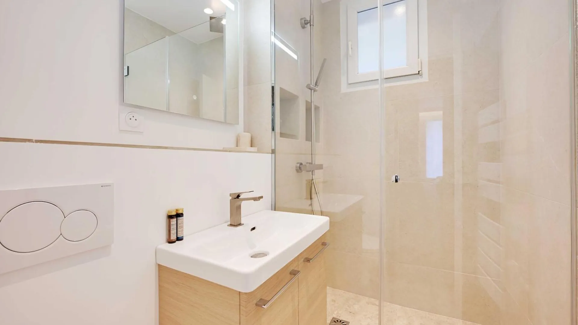 Charming -1br-2p- Batignolles Apartament *